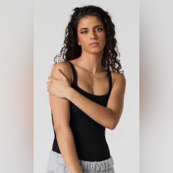 American Eagle Outfitters Tops - American Eagle Scooped Neck Bodysuit